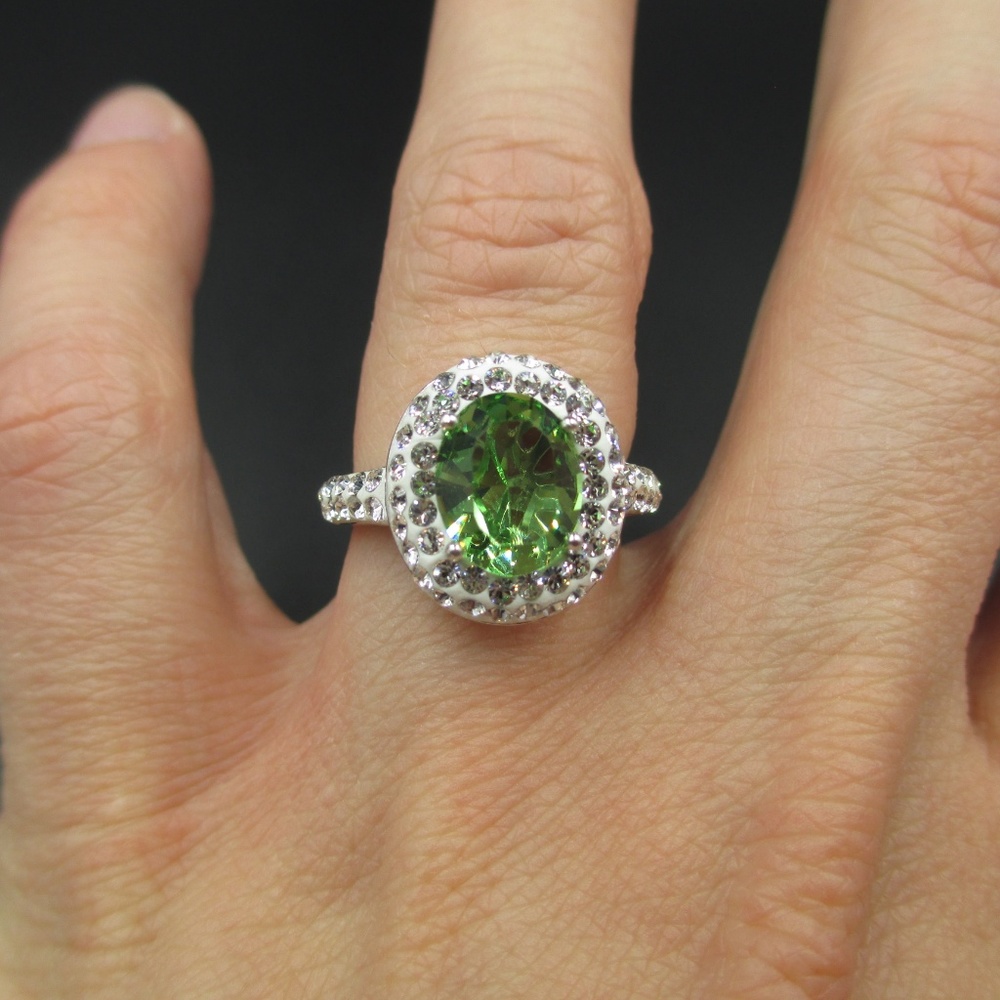 Vintage Size 7 Sterling Green CZ Diamond Ring - Picture 3 of 8
